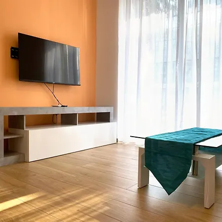 Miami Apartment *